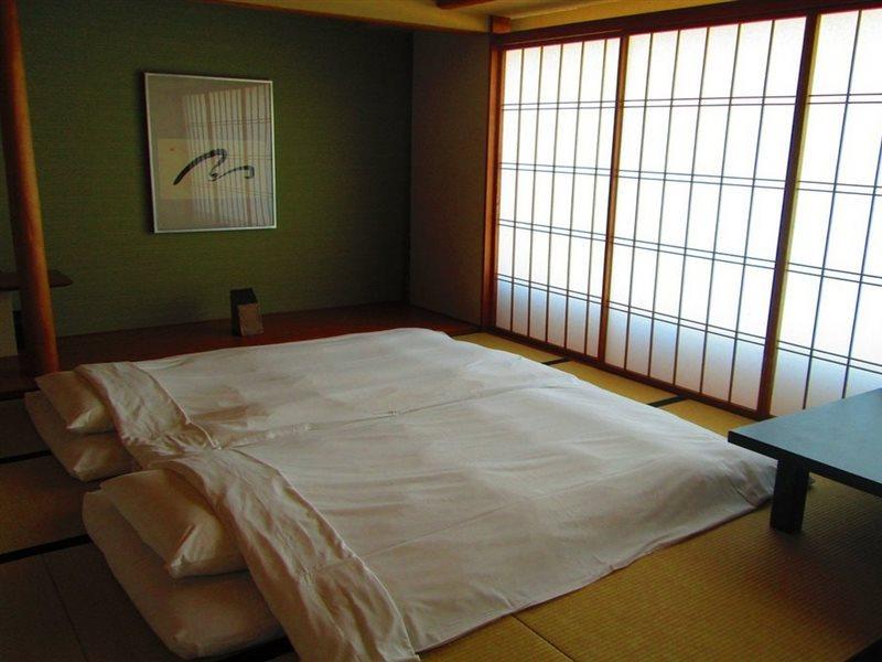 Keisei Hotel Miramare Chiba Esterno foto