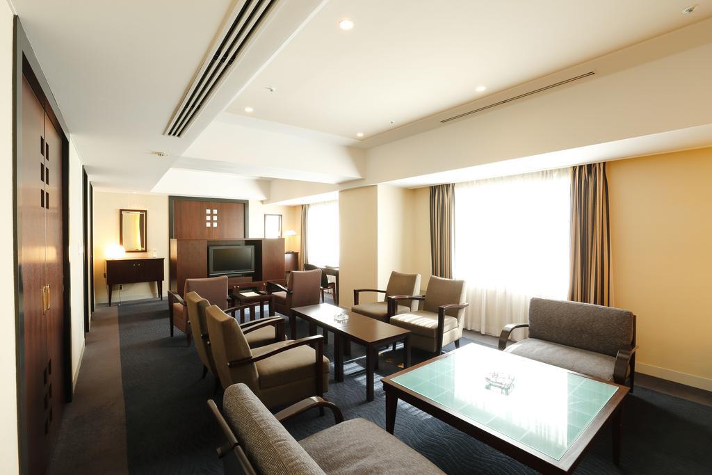 Keisei Hotel Miramare Chiba Esterno foto
