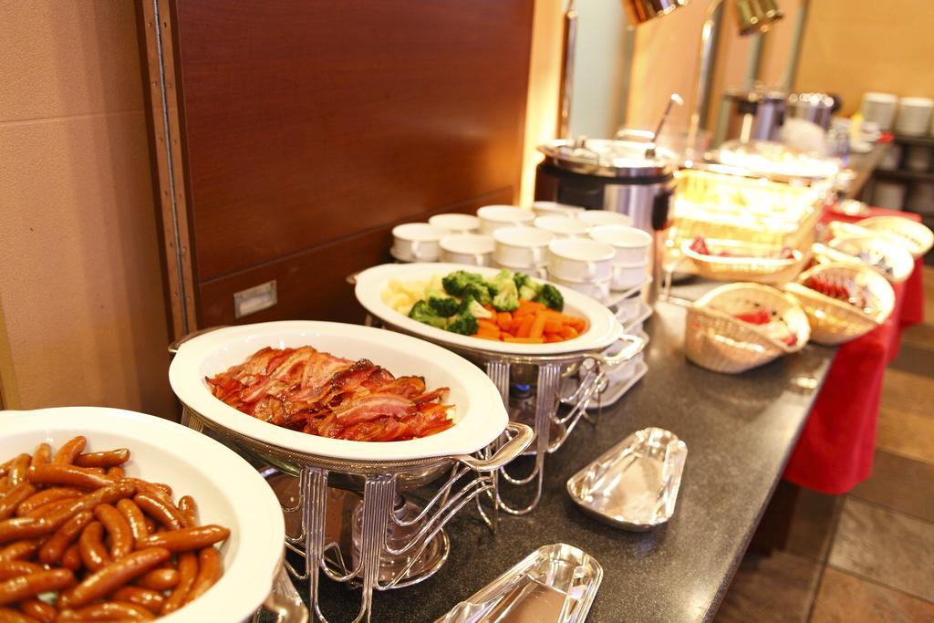 Keisei Hotel Miramare Chiba Esterno foto