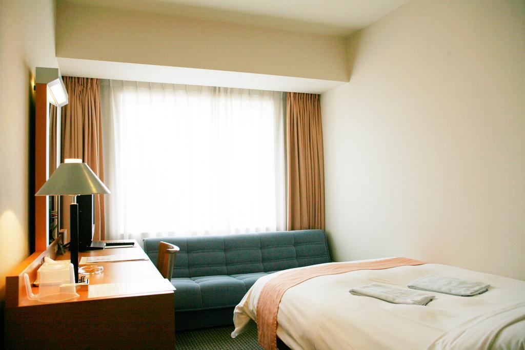 Keisei Hotel Miramare Chiba Esterno foto